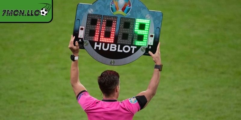 Hublot Trong Bóng Đá Là Gì Góc Nhìn 7M Hiện Đại Chuyên Sâu 1 Hublot trong bóng đá là gì định hình biểu tượng
